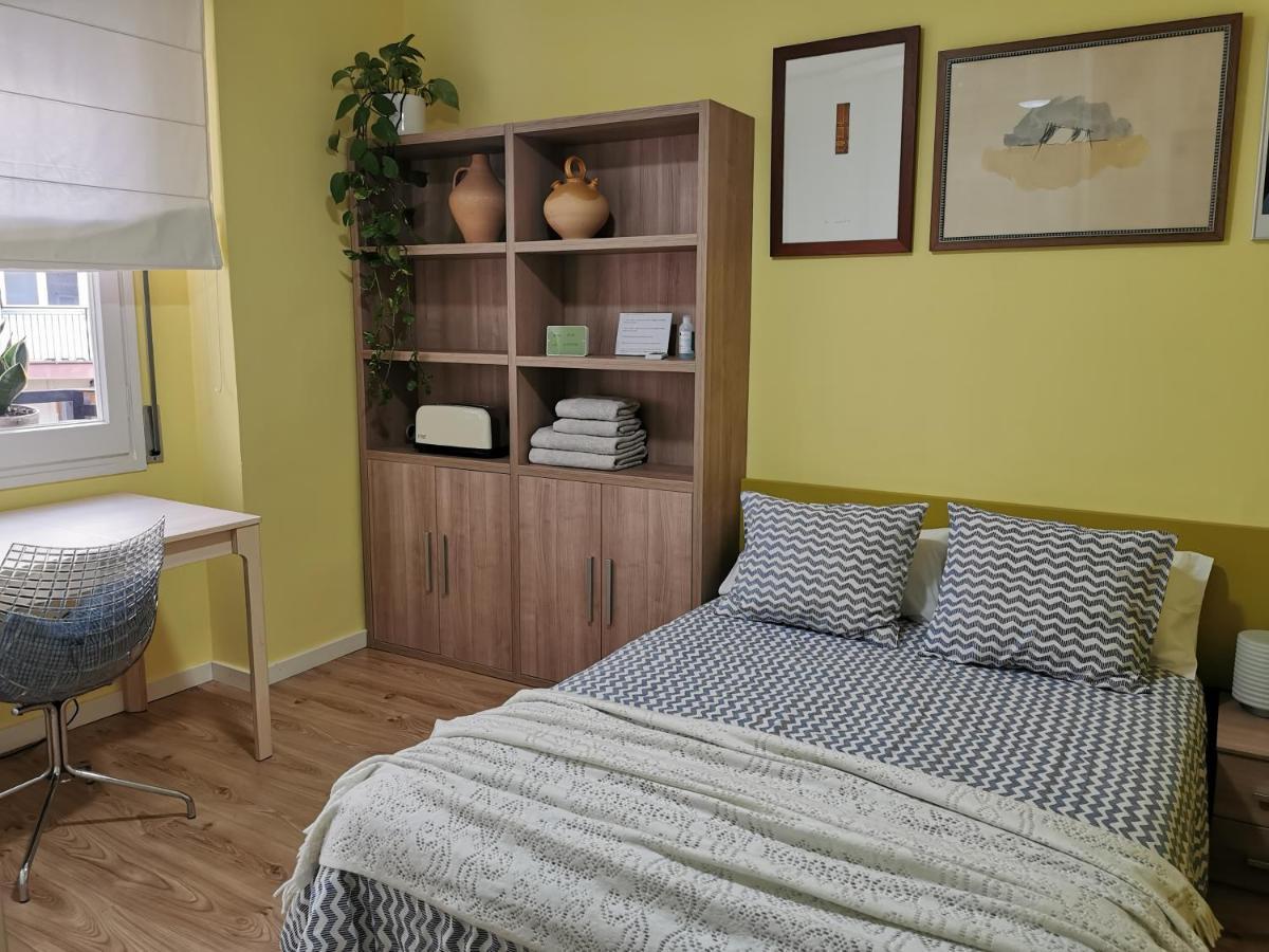 Dos Habitaciones Dobles En Apartamento Confortable L'Hospitalet de Llobregat Exterior photo