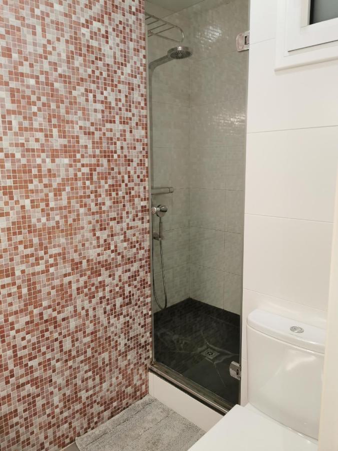 Dos Habitaciones Dobles En Apartamento Confortable L'Hospitalet de Llobregat Exterior photo